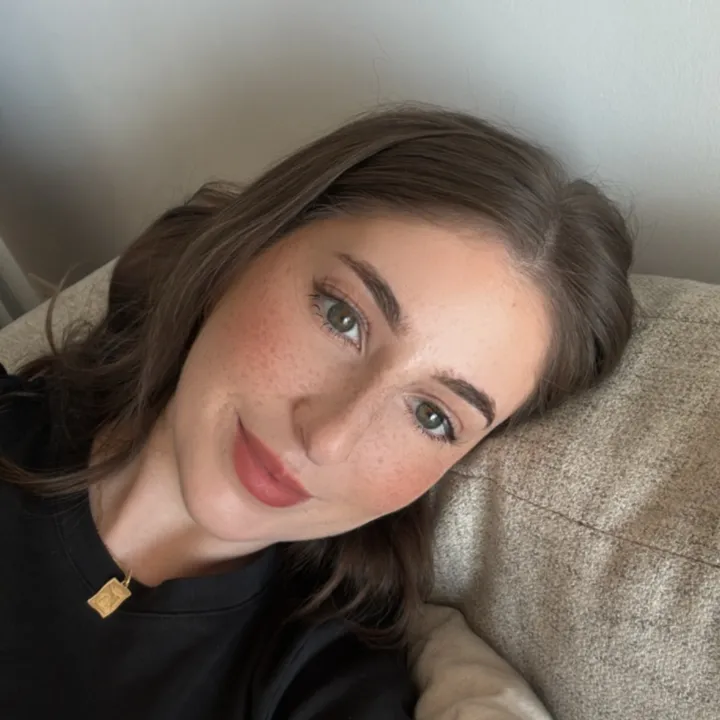 Sabrina | Cozy Beauty 🇨🇦
