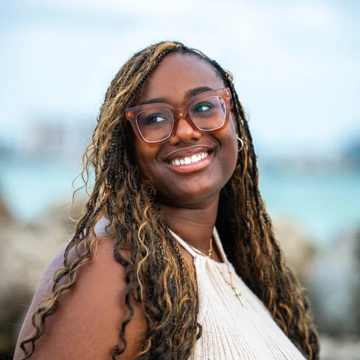 loren| clt mom+lifestyle