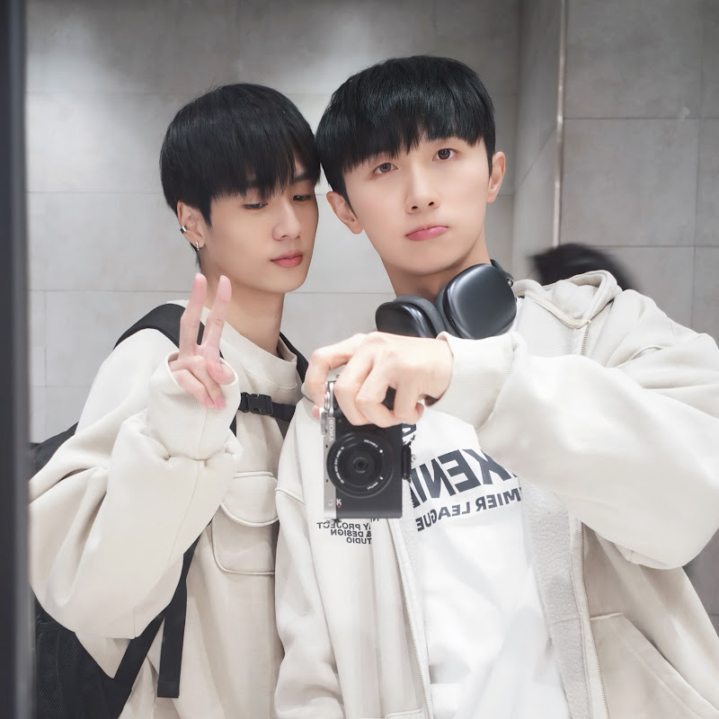 Cai × Dimoo Loving