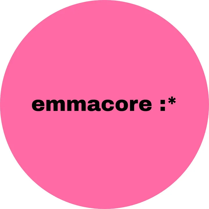 #emmacore ⋆｡‧˚ʚ🍓ɞ˚‧｡⋆