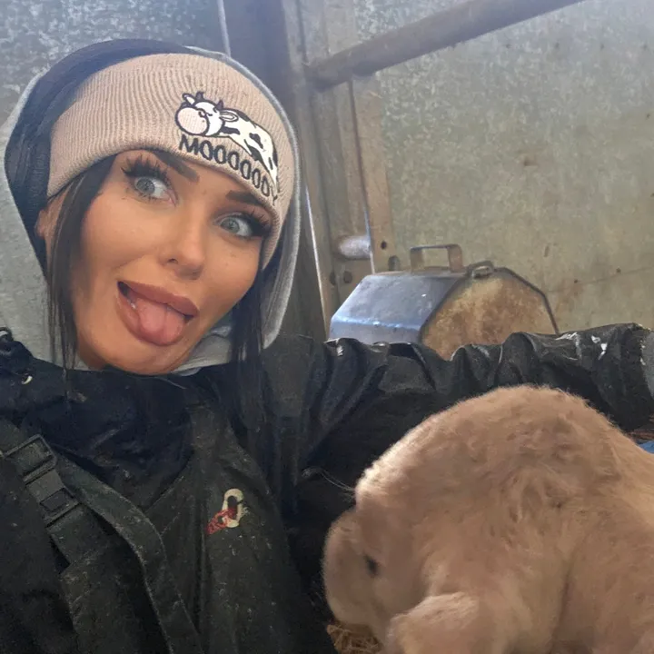 Robyn JLB