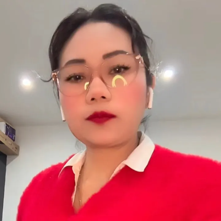 Alicia “La Única”🇪🇨🇪🇸🇬🇧