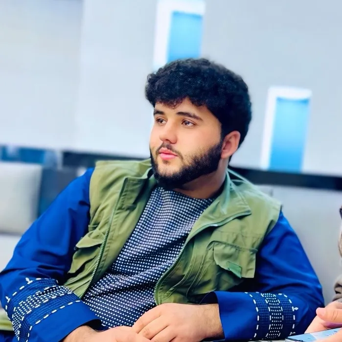 ځـــــوان👑اتــــــــل