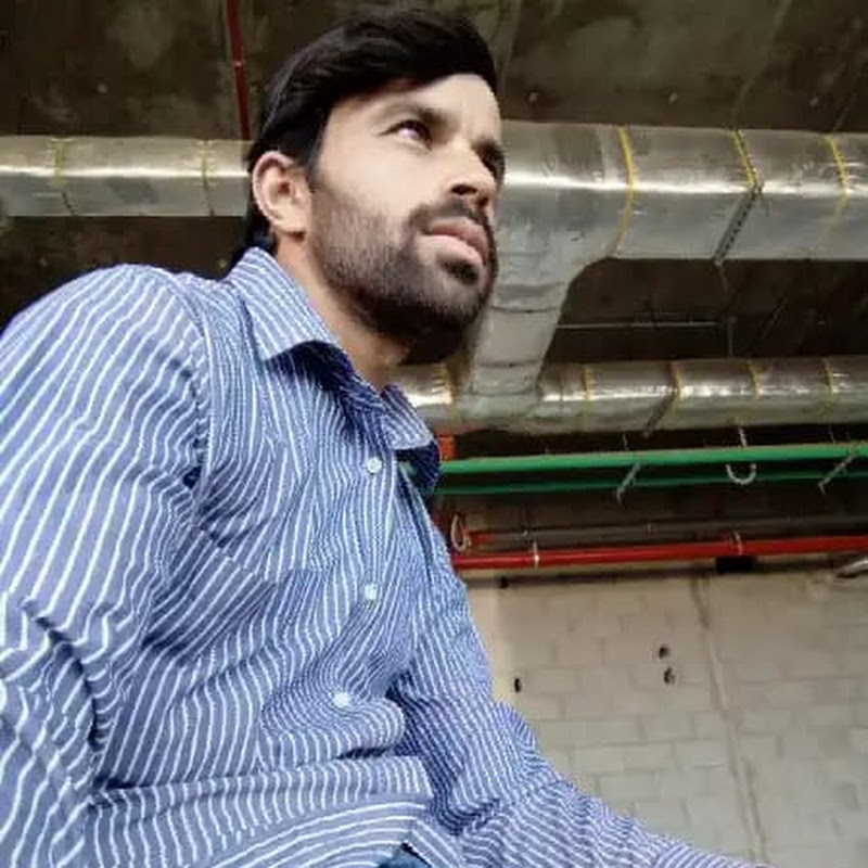 M adil Yousaf
