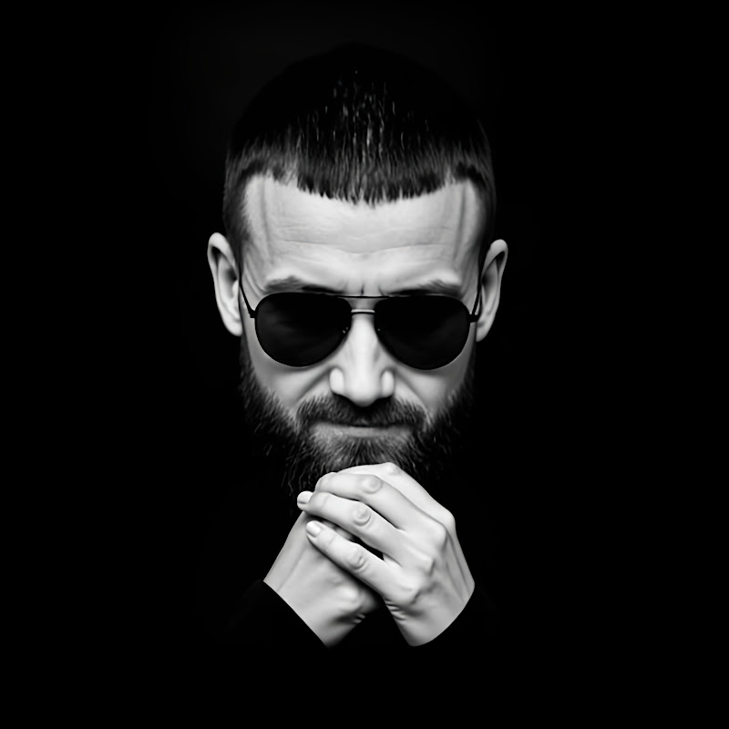 Александр Миллиардер 