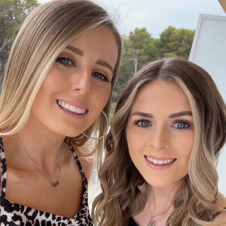 i&i 👭🏼