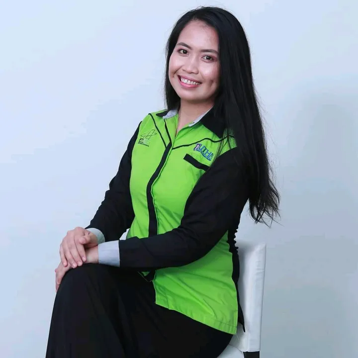 Ermyza | Emas Public Gold