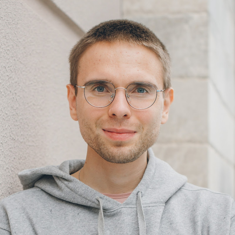 Max Pog  | LP & VC Insights