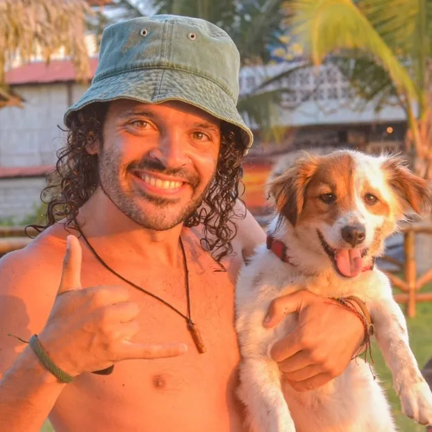 Santi & Lolo🐶 Viajan2 x 🌍