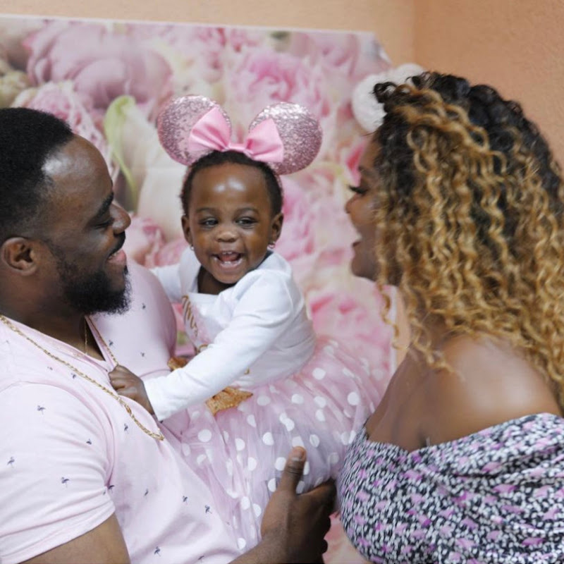 RUTH ZEE Mom and Lifestyle 