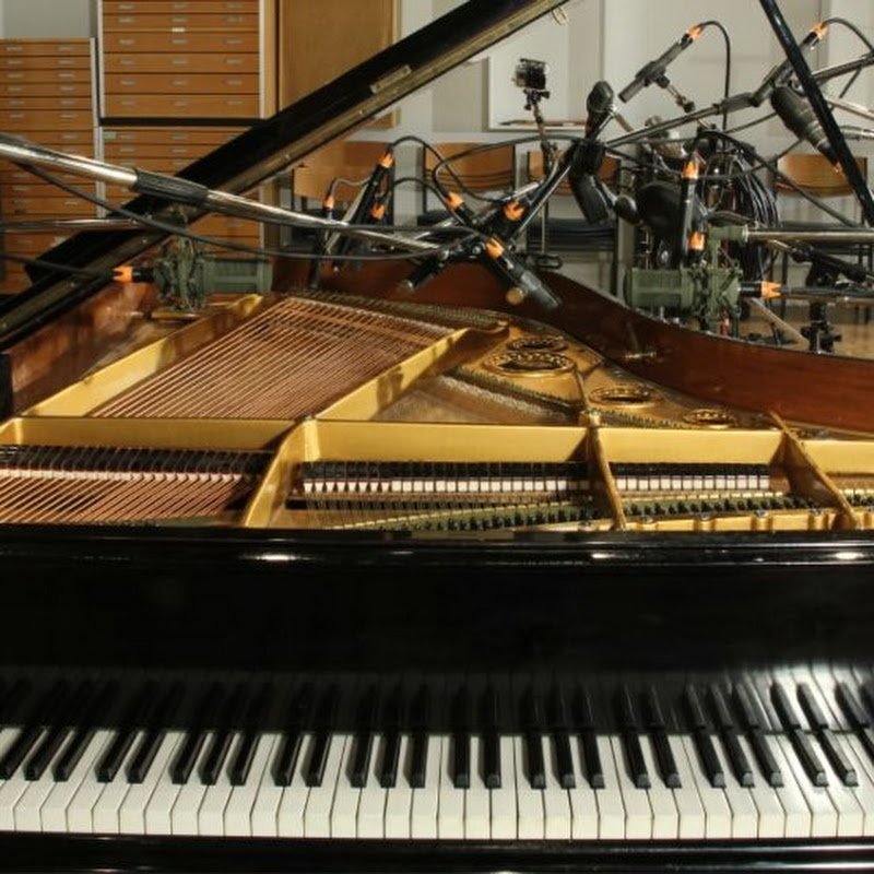 VST-Pianos with Classical Music