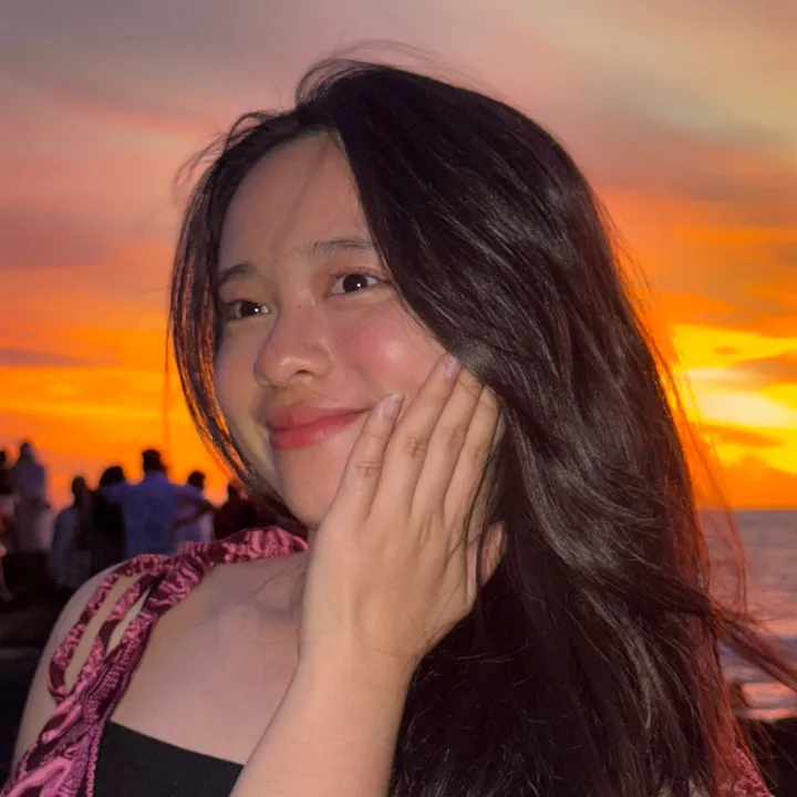 Charissa Debora Tania ✨