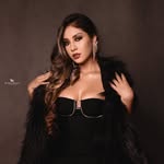 𝓢𝓸𝓵𝓪𝓷𝓰𝓮 𝓡𝓮𝔂𝓮𝓼|Creadora de Contenido