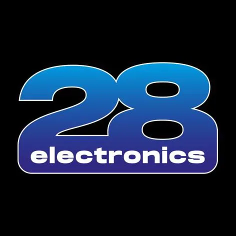 28electronics_staff