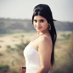 D I V Y A  B H A T T  VAIDYA 👑