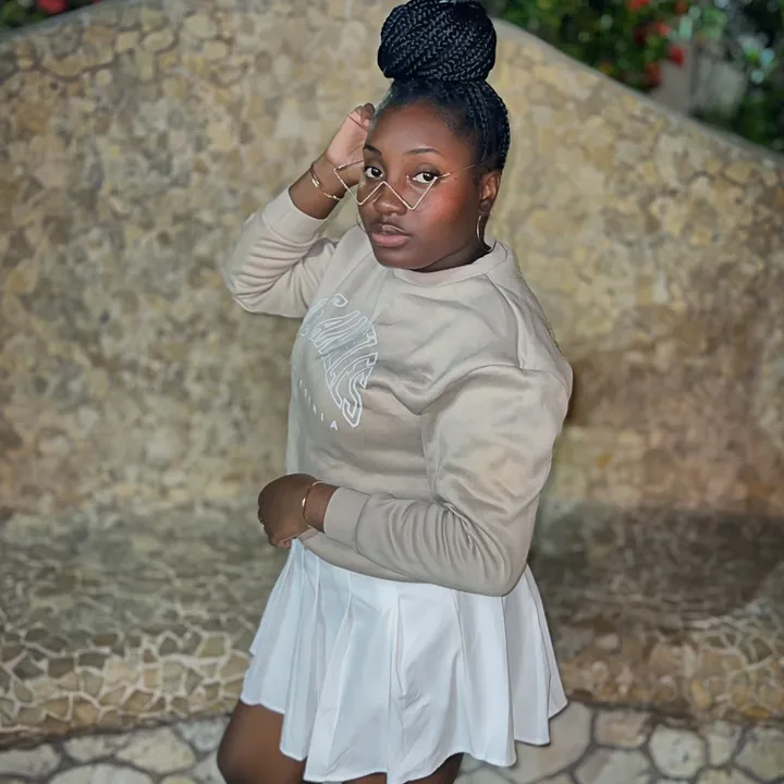 Yanique Miller | YouTuber