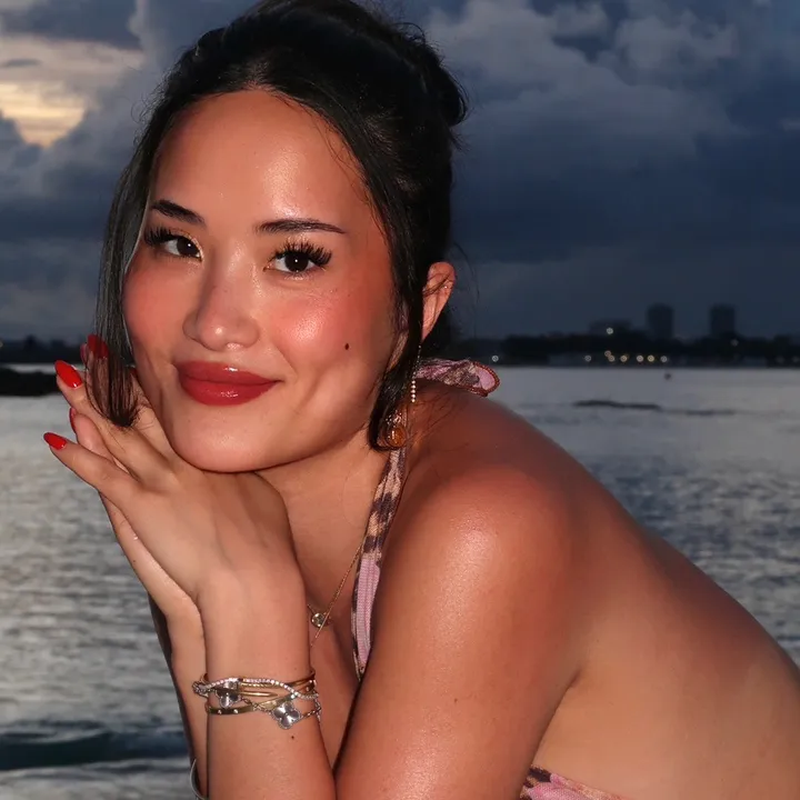Demi