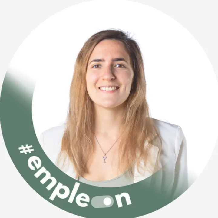 Lucia | Coach de empleo remoto