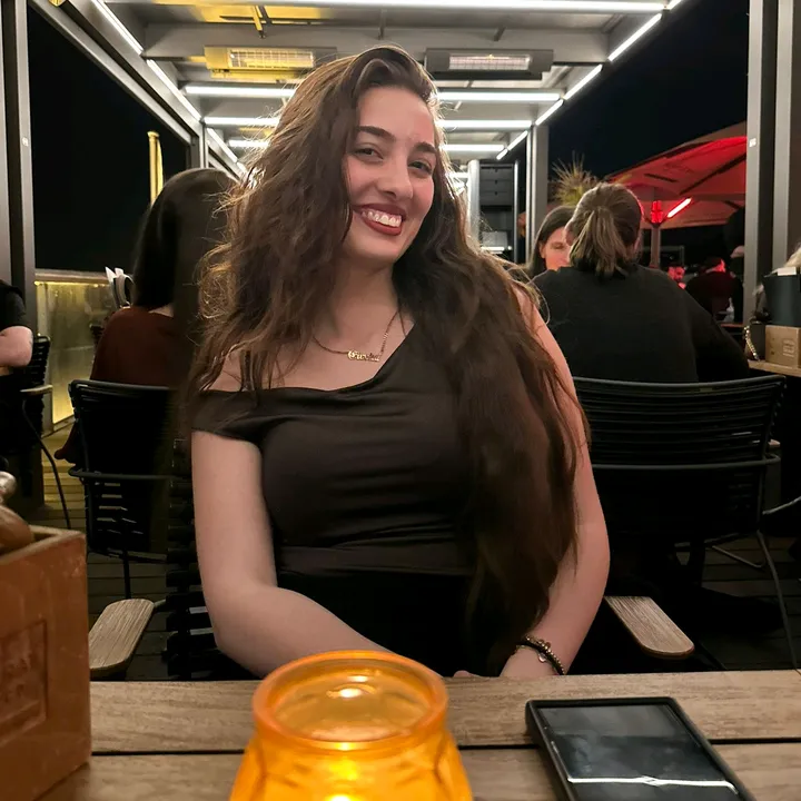 Rafis• Beauty Content