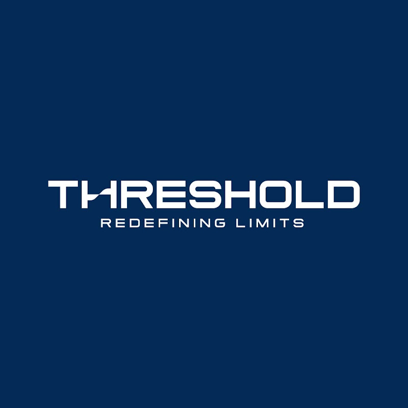 Threshold Experts