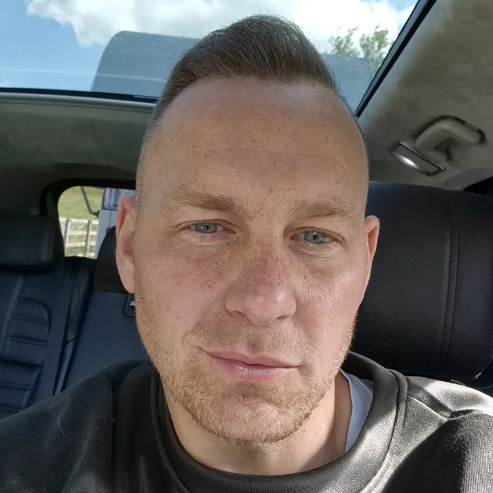 Mark Gavrovski