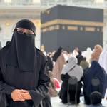 Ummu Hannah Makkah | Bisnis Digital & AI  |Parenting Fitrah