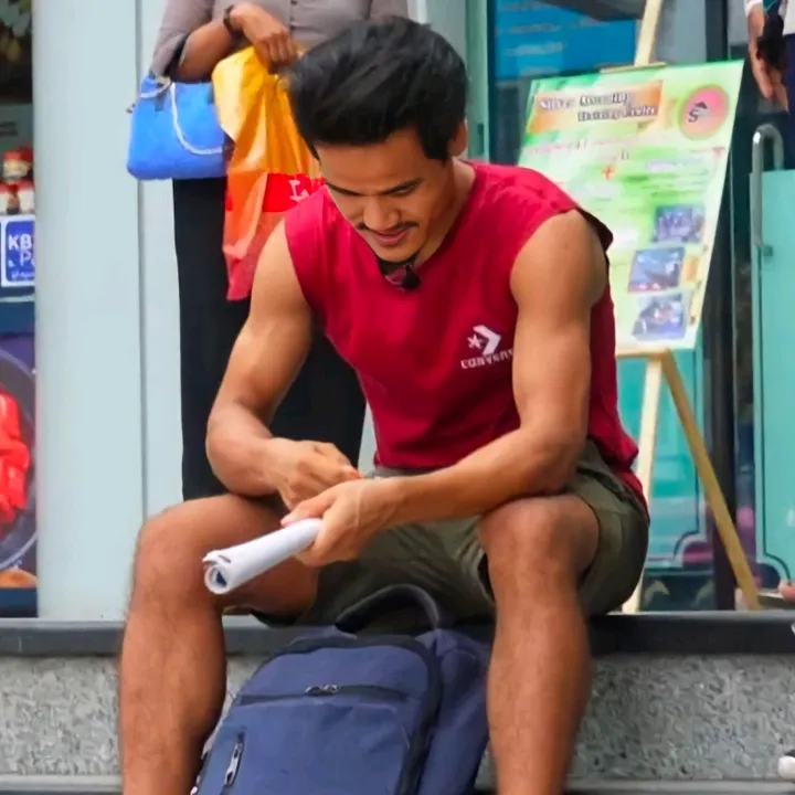 Bruce Aung