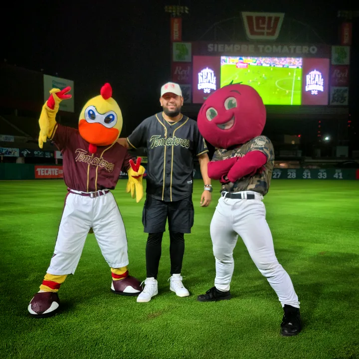 Jona Lopez ⚾️🍅