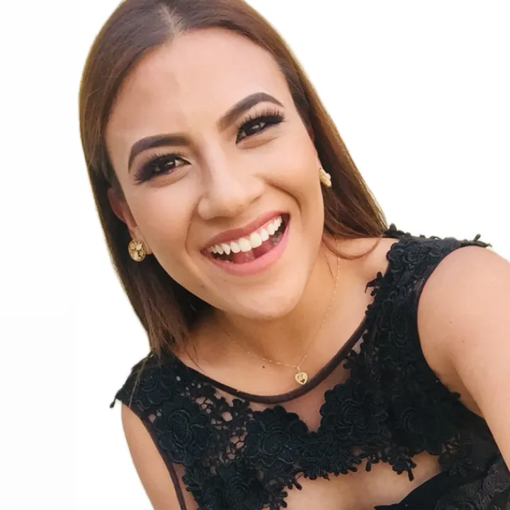 Ivonne Chicaiza E