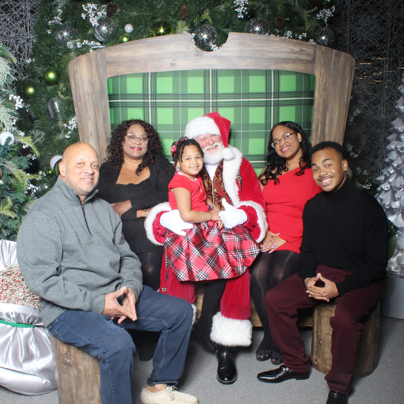 The Longmore Family 