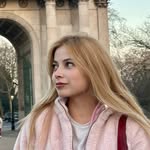 Esperanza Véliz • Outfits
