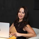 Tania Romanenia| Transformational Coach