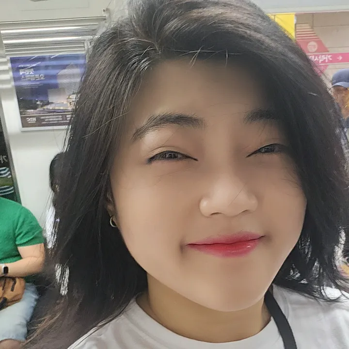 빛나_💖 ᶰᵒ∙¹