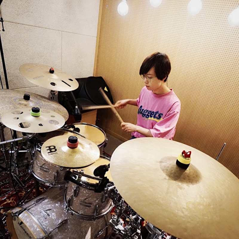 춤추는 드러머-유나