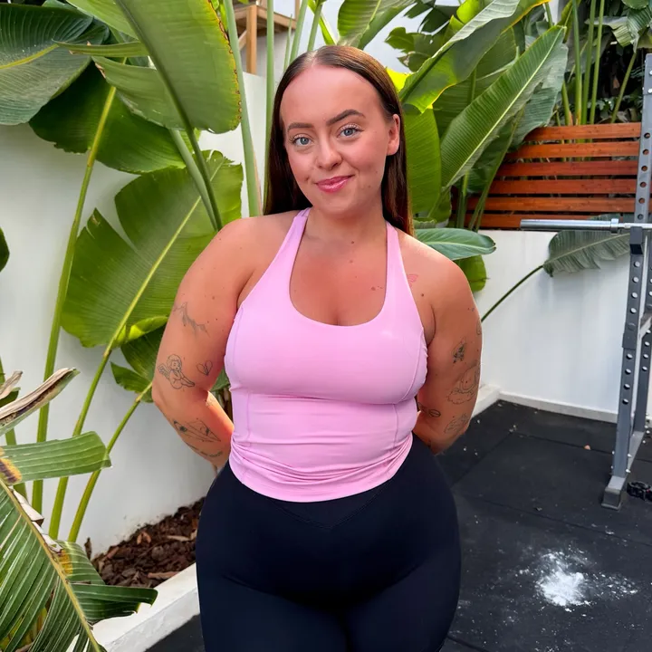 SARA HØYDAHL | Online Coach