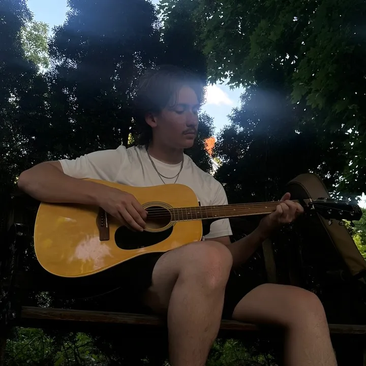 Lukas Parry