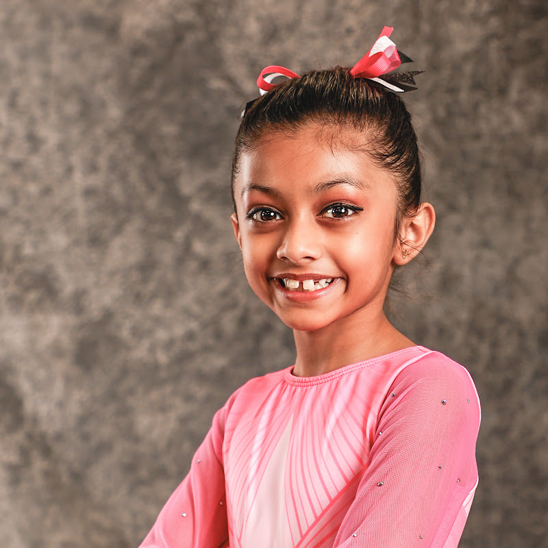 Saanvi The Swimmer-Diver-Gymnasts 