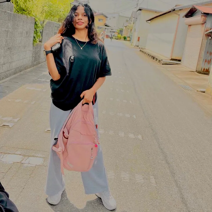 Chathu🦋💫