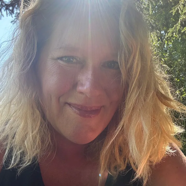 LazyHomeschoolMom-Anna