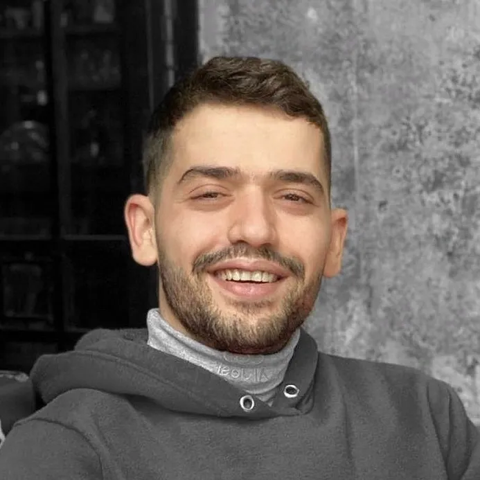 Ahmed Greyr / Barista