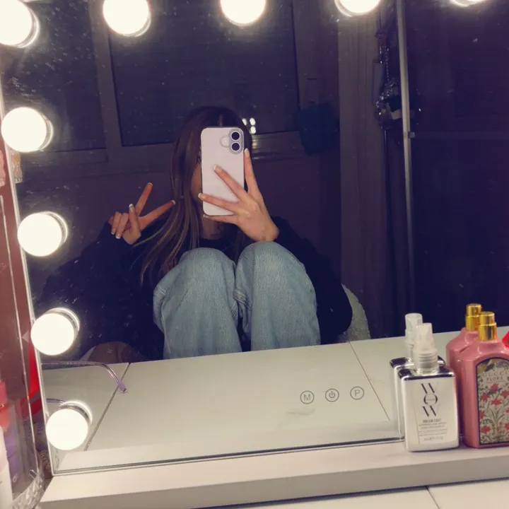 𝐋𝐞𝐚𝐡.❣︎
