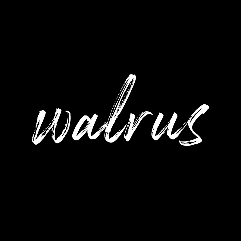 Walrus Climbing