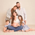 𝗙𝗮𝗺𝗶𝗹𝗶𝗮 𝗥𝗲𝘃𝗼𝗹𝘁𝗼𝘀𝗮