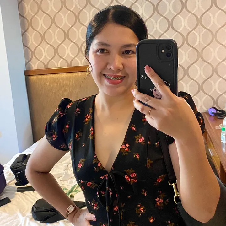 Career and Crayons🌸