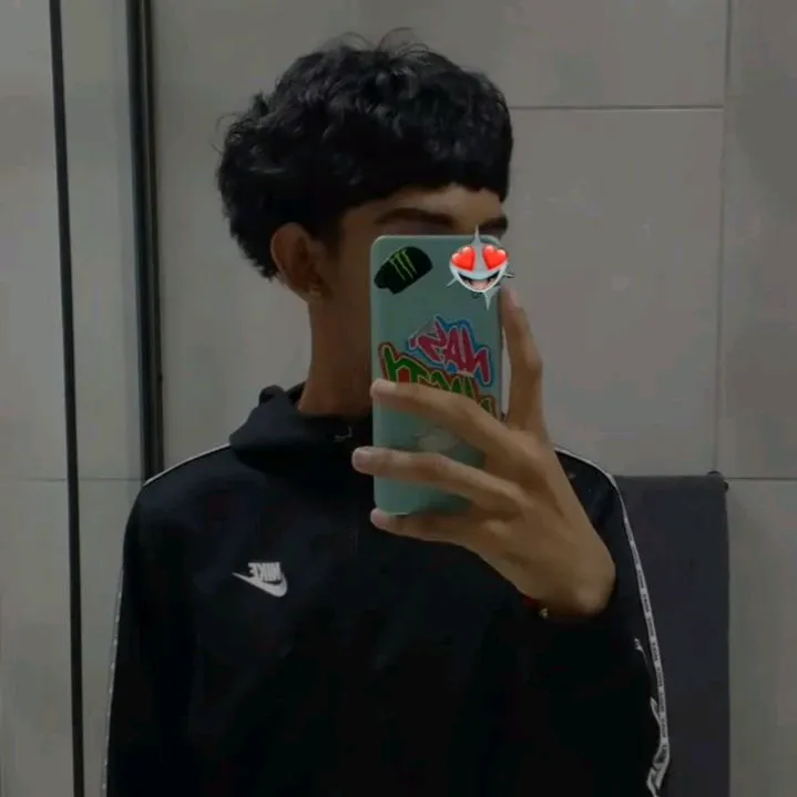 🧸𝙔𝙐𝙎𝙃𝙄𝙍🧸