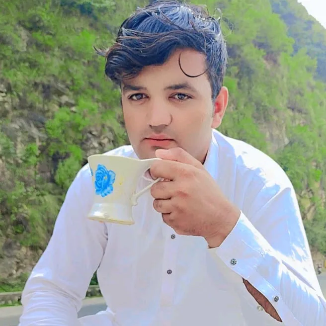 نظار بونیری