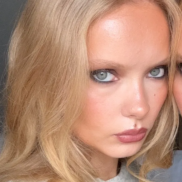 SOFIE VOLLAN