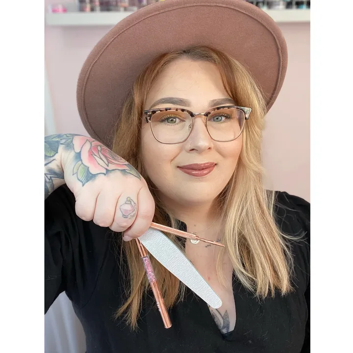 Blush Nail Artist
