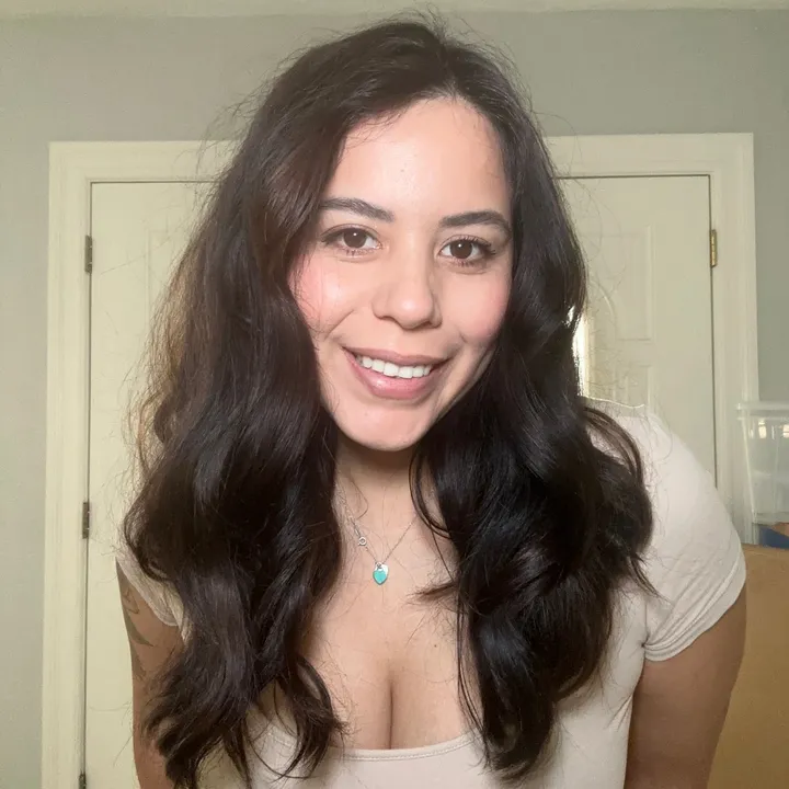 Itza | Content Creator