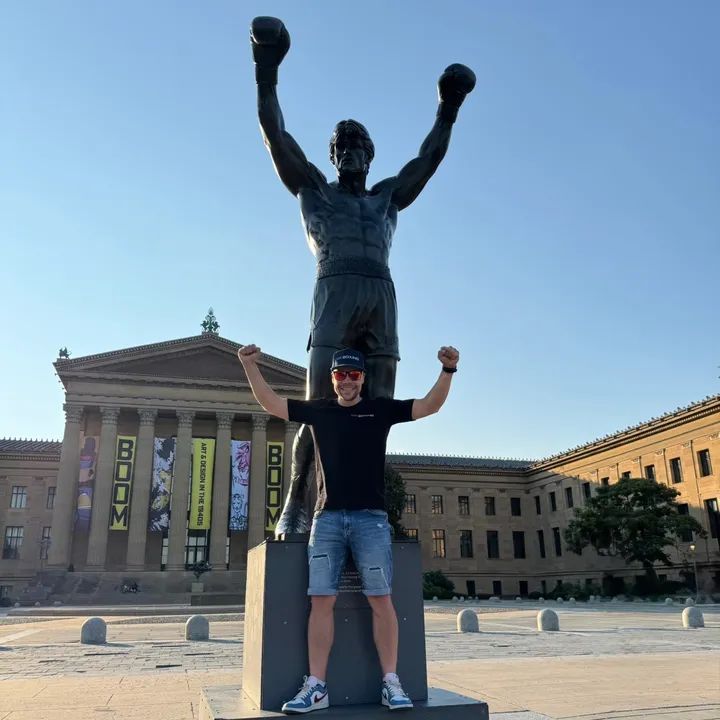 MR BOXING